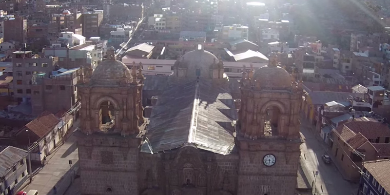 Espectaculares imágenes de Puno y la Candelaria tomadas desde el Cielo
