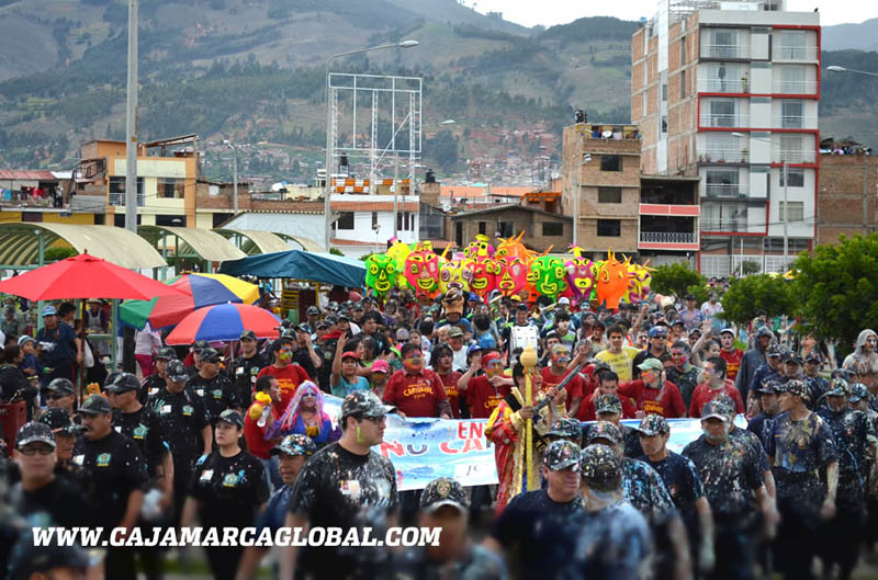 entrada del no carnavalon carnaval de cajamarca 2015 4
