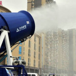 China combate la contaminación con cañones de niebla