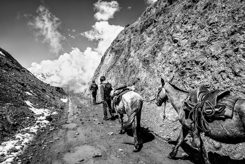 fotografías en blanco y negro del camino inca publicadas por la new york times