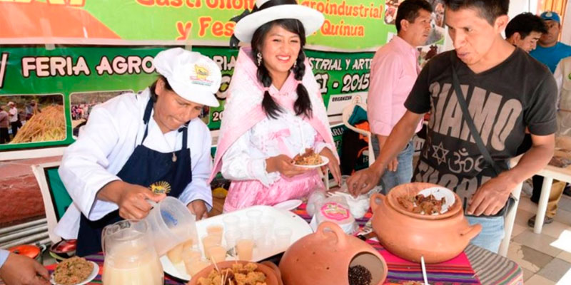 Con pasacalles y festivales gastronómicos empezó Mes Turístico de Apurímac