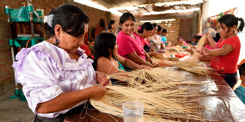 Más de 60 mil artesanos están registrados oficialmente en Perú