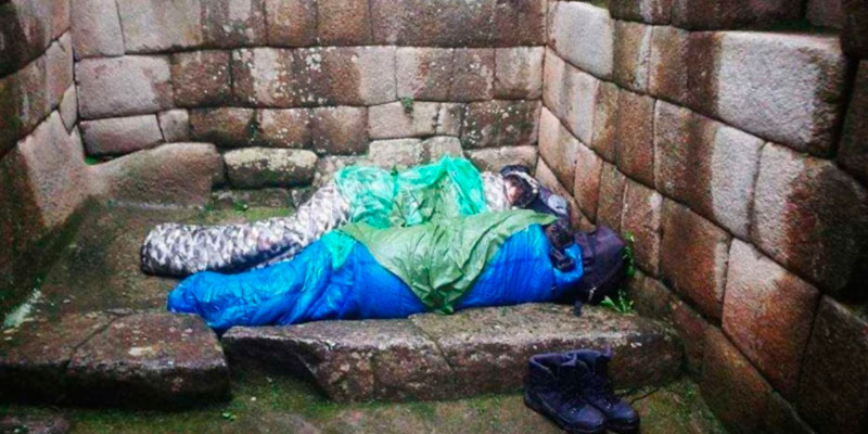 Dos argentinos fueron expulsados por dormir en Machu Picchu