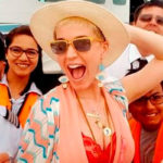 Katy Perry aprovecha su estadía en Perú para hacer turismo en Ica