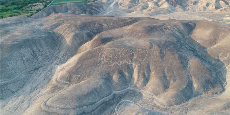 Arqueólogos peruanos descubren más de 50 nuevas lineas de Nazca