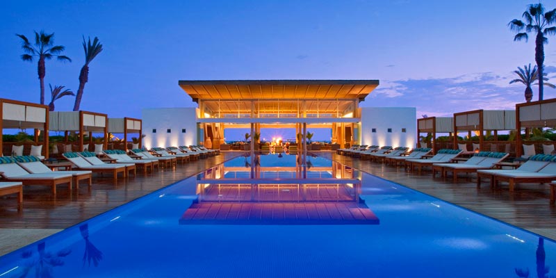 piscina hotel paracas