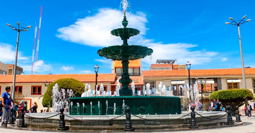 remodelada Plaza Mayor de Puno
